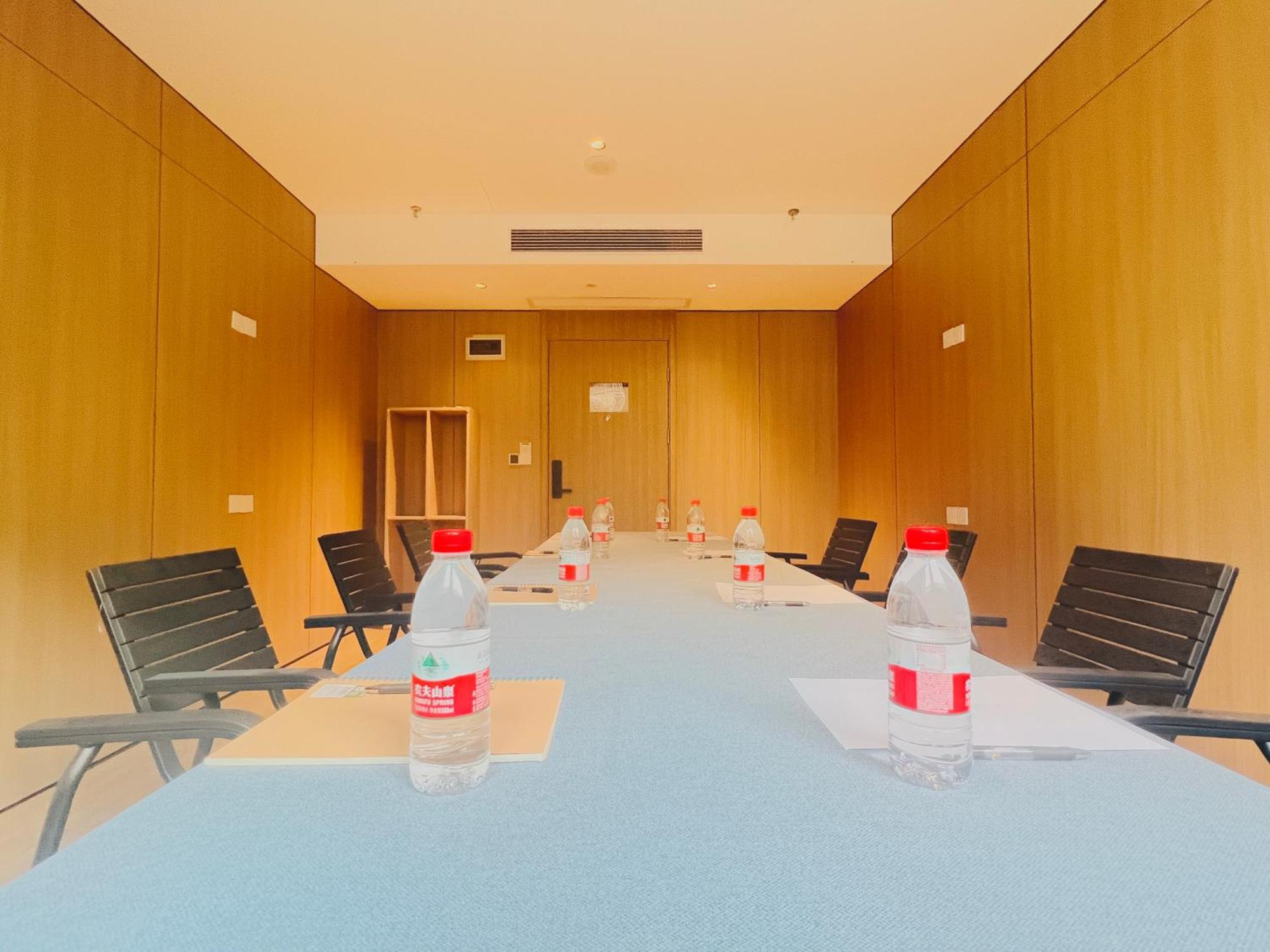 Dayin Garden Hotel -Near People'S Square & Nanjing Road-Large Social Area -Bar -Cafe -Gym -Free Laundry Luggage Storage -24H Front Desk-English Service Shanghai Eksteriør billede