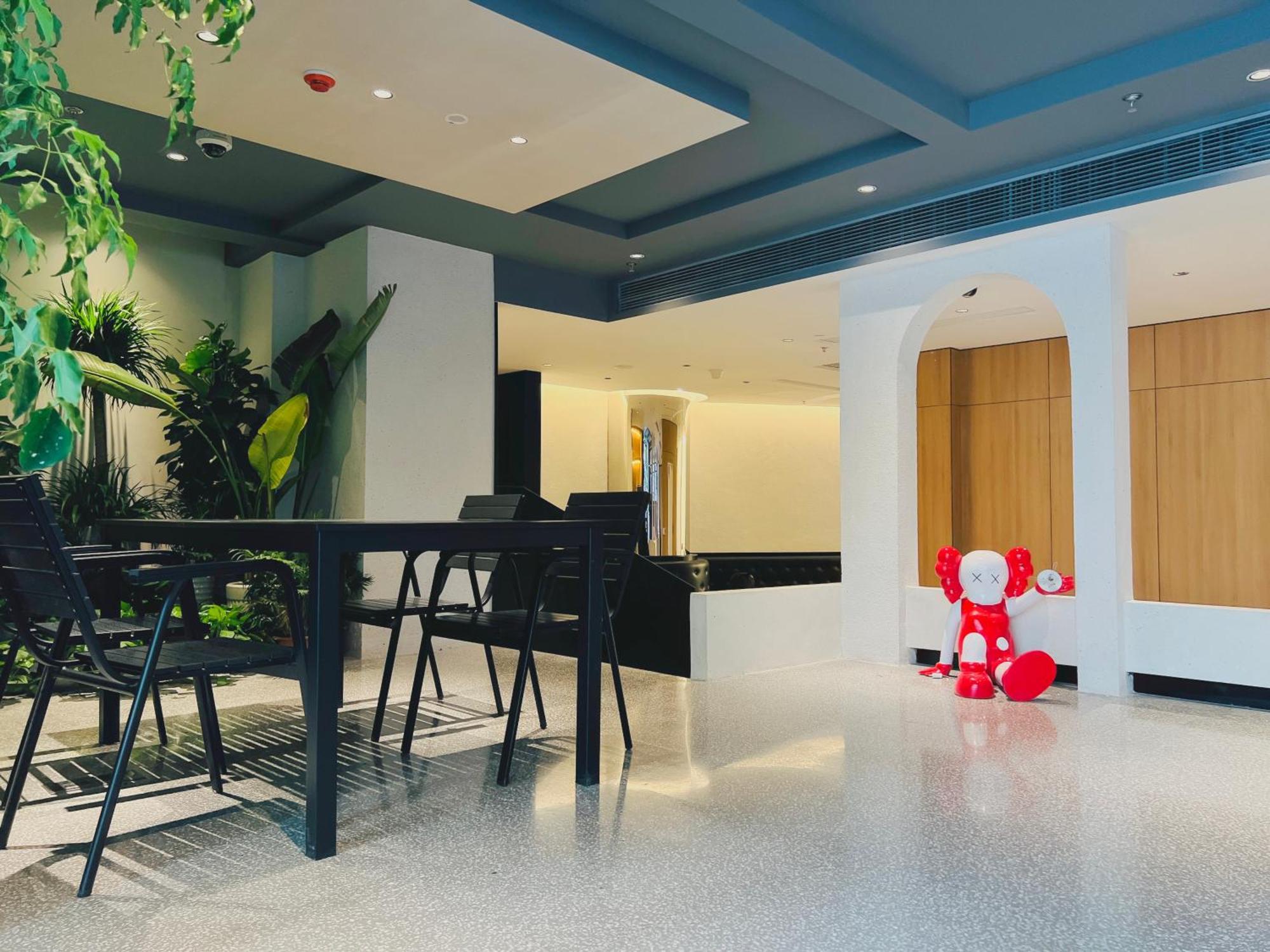 Dayin Garden Hotel -Near People'S Square & Nanjing Road-Large Social Area -Bar -Cafe -Gym -Free Laundry Luggage Storage -24H Front Desk-English Service Shanghai Eksteriør billede