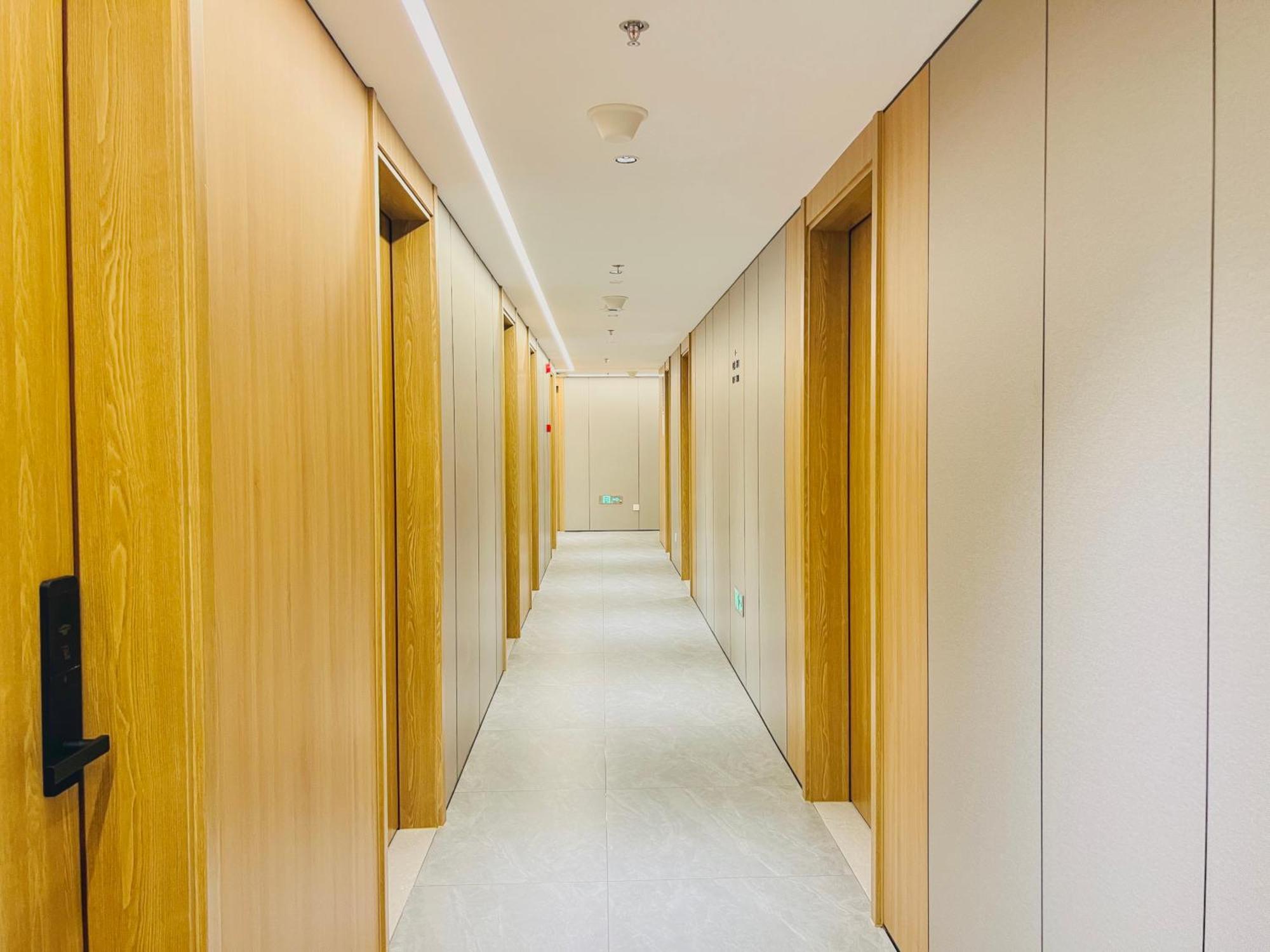 Dayin Garden Hotel -Near People'S Square & Nanjing Road-Large Social Area -Bar -Cafe -Gym -Free Laundry Luggage Storage -24H Front Desk-English Service Shanghai Eksteriør billede