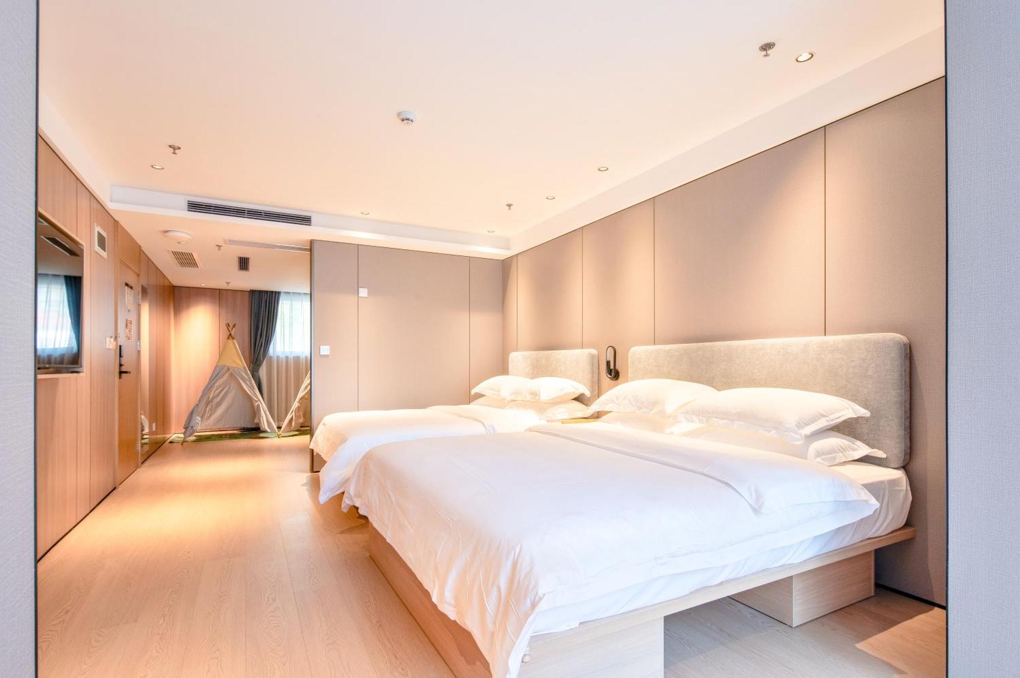 Dayin Garden Hotel -Near People'S Square & Nanjing Road-Large Social Area -Bar -Cafe -Gym -Free Laundry Luggage Storage -24H Front Desk-English Service Shanghai Eksteriør billede