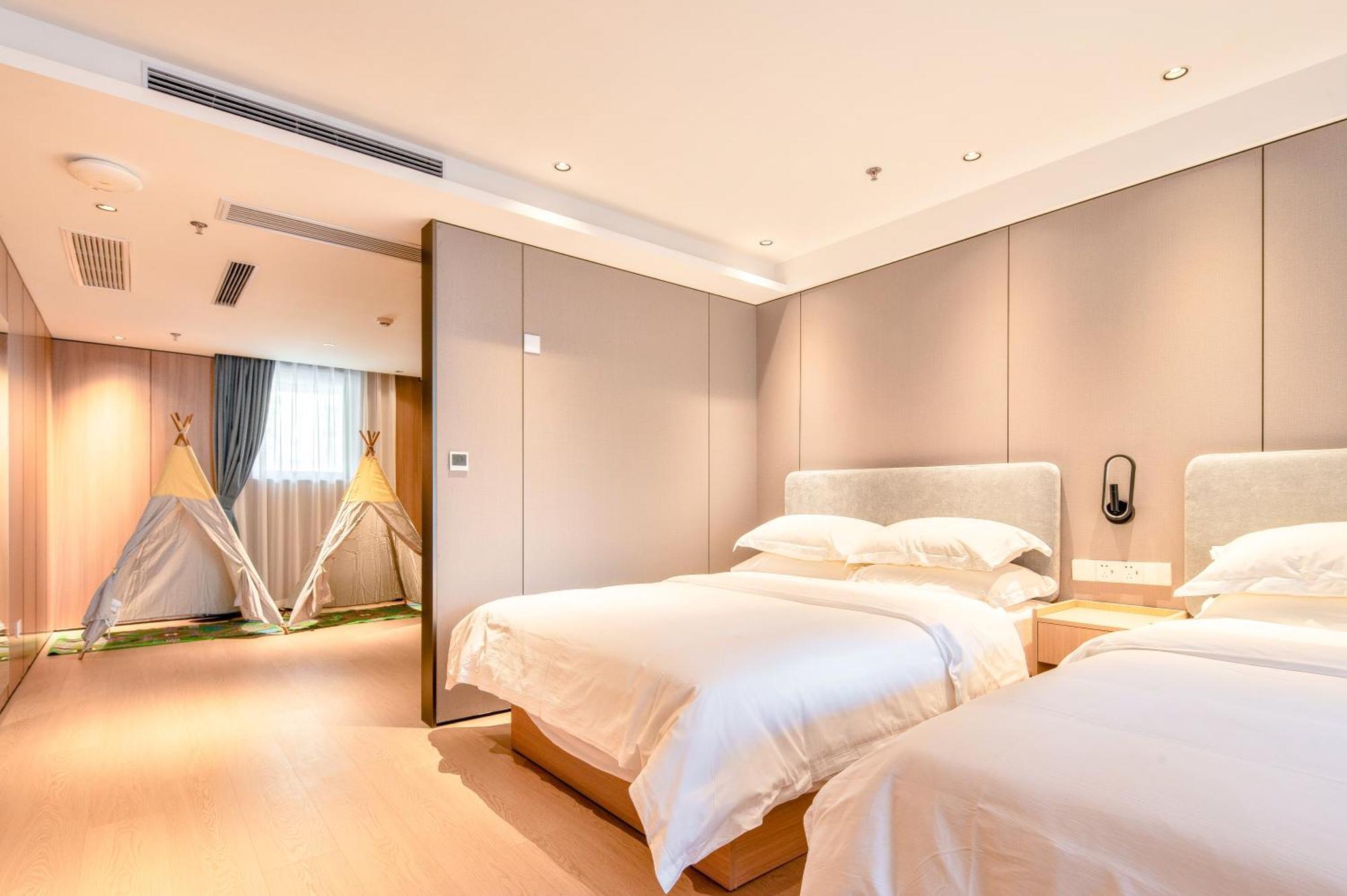 Dayin Garden Hotel -Near People'S Square & Nanjing Road-Large Social Area -Bar -Cafe -Gym -Free Laundry Luggage Storage -24H Front Desk-English Service Shanghai Eksteriør billede